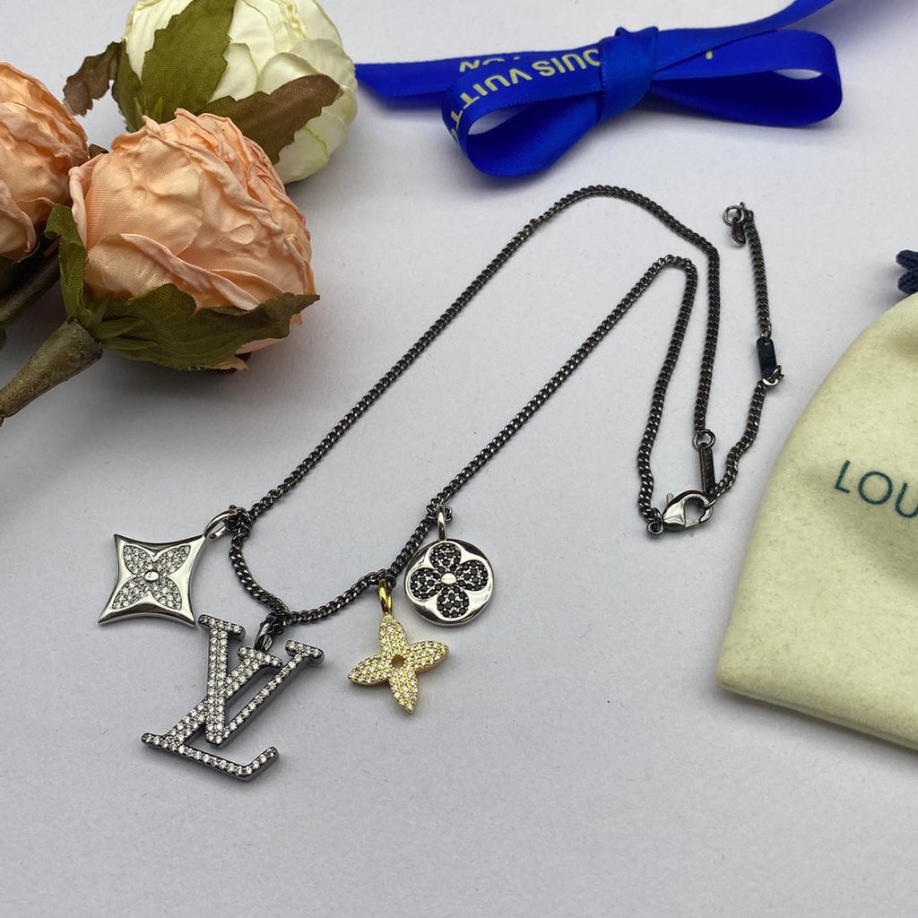 18K Louis Vuitton Turquoise Necklace
